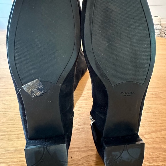 NWT Prada flat knee high stretch suede boot. Size 42 - Picture 7 of 10